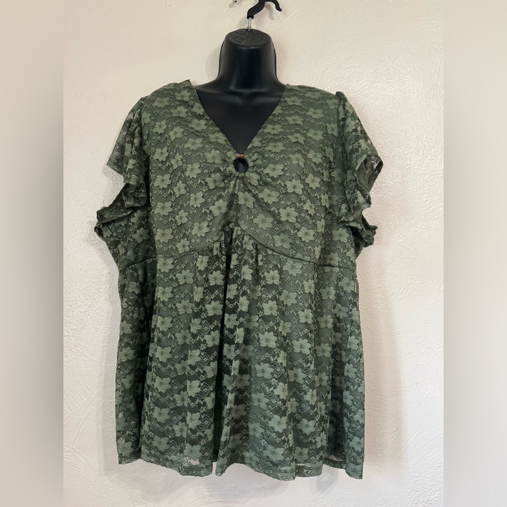 Cato Army Green Lace V-Neck Tunic with Ring Accent 0541